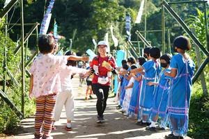 BIB: 1556, 
                            <button type="button" onclick="openModal(19052346)" class="btn btn-primary btn-sm float-right btn-popup" data-toggle="modal" data-target=".modal-high-quality">
                        <i class="fas fa-shopping-cart"></i> Add to Cart
                    </button>
                                            <button type="button" onclick="isThisMe(19052346, true)" class="btn btn-success btn-sm float-right btn-popup btn-isme hidden" data-toggle="tooltip" data-placement="bottom" title="นี่คือรูปของคุณใช่ไหม คลิกที่นี่เพื่อเอาเข้าอัลบั้ม">
                        <i class="fas fa-plus"></i> Add to album
                    </button>
                    <button type="button" onclick="isThisMe(19052346, false)" class="btn btn-warning btn-sm float-right btn-popup btn-isnotme hidden">
                        <i class="fas fa-ban"></i> Remove from album
                    </button>